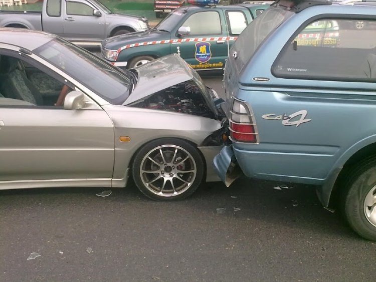 สิ่งที่ผู้ประสบภัยควรรู้เมื่อเกิดอุบัติเหตุจากรถในช่วงเทศกาลสงกรานต์