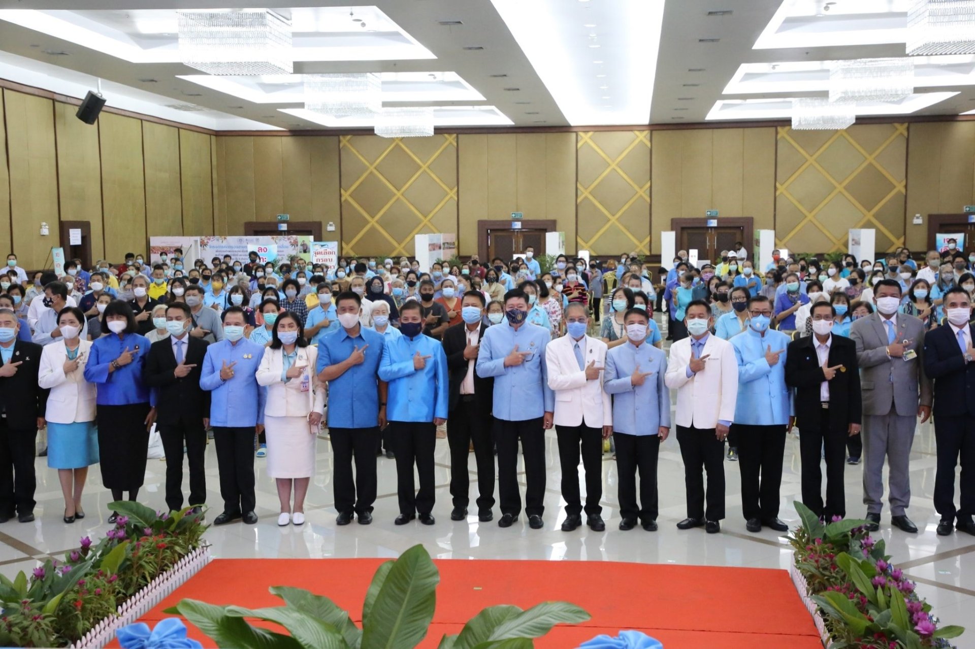 มูลนิธิต่อต้านการทุจริต สมาชิกรัฐสภา และเทศบาลนครนนทบุรี จัดโครงการพัฒนาชุมชนและเยาวชนช่อสะอาดรักษ์ประชาธิปไตย มูลนิธิต่อต้านการทุจริต สมาชิกรัฐสภา และเทศบาลนครนนทบุรี จัดโครงการพัฒนาชุมชนและเยาวชนช่อสะอาดรักษ์ประชาธิปไตย