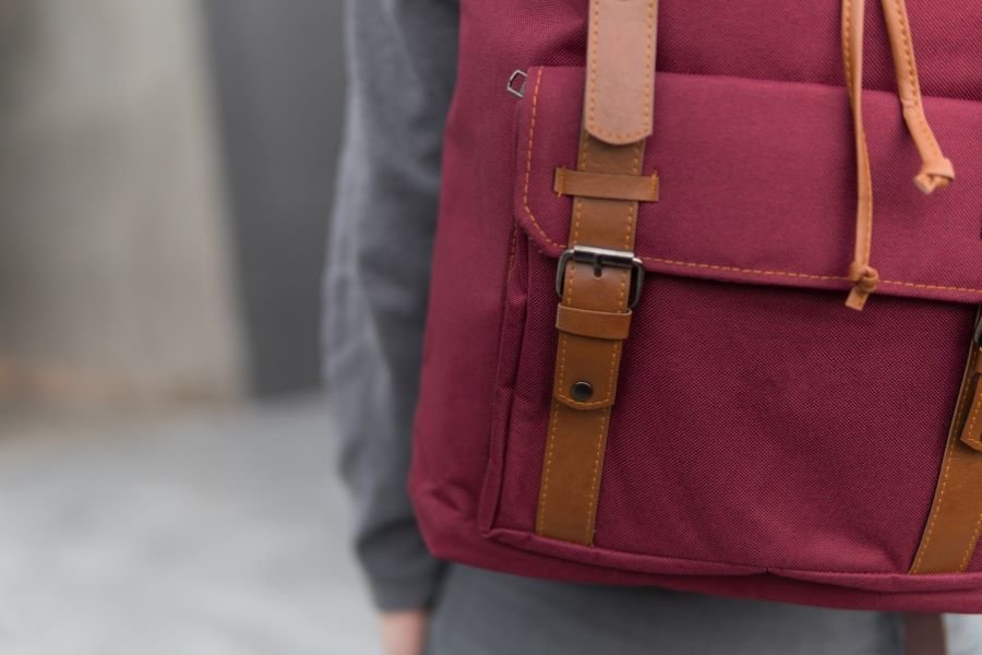 ทำไมต้องเลือกใช้บริการรับผลิตกระเป๋าสะพายข้าง ? ทำไมต้องเลือกใช้บริการรับผลิตกระเป๋าสะพายข้าง ?