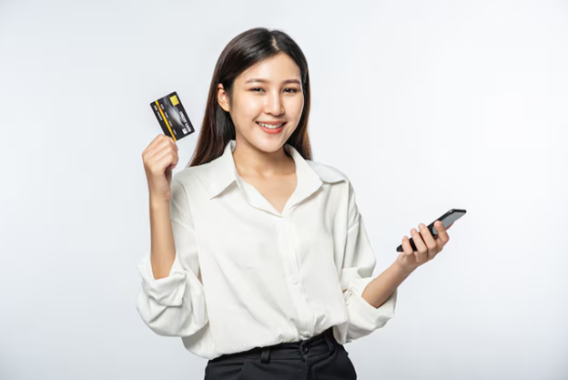 4 ประโยชน์ดี ๆ ของการใช้บัตร Platinum