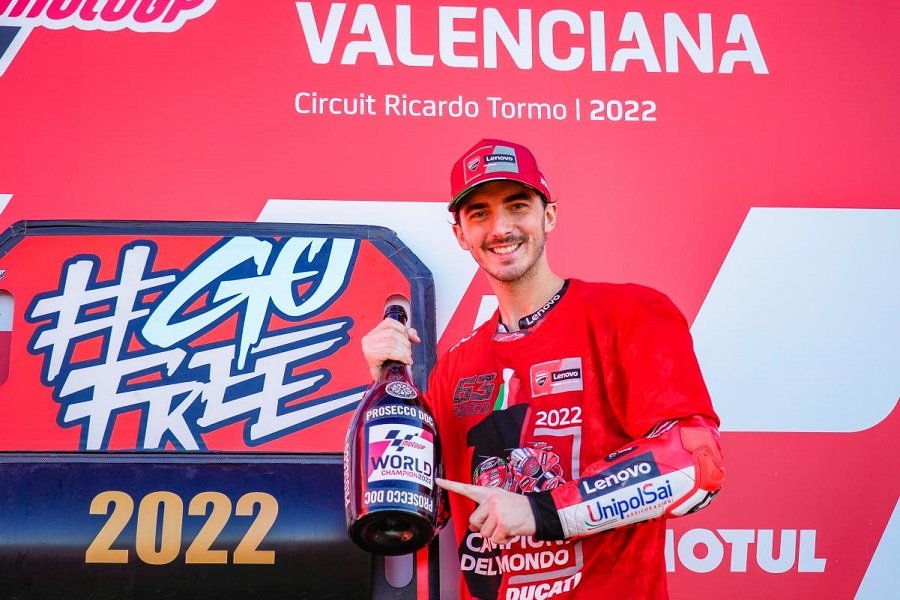 เปิดรายได้ 'ฟรานเชสโก บันญาญา' คว้าแชมป์โลกหนึ่งสมัยรับเงินรางวัลเท่าไหร่? ไปดูกัน! เปิดรายได้ 'ฟรานเชสโก บันญาญา' คว้าแชมป์โลกหนึ่งสมัยรับเงินรางวัลเท่าไหร่? ไปดูกัน!