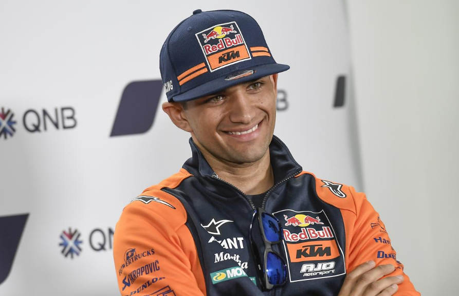 'ฆอร์เก มาร์ติน' นักบิดเนื้อหอม หลายค่ายรุมจีบ  'ฆอร์เก มาร์ติน' นักบิดเนื้อหอม หลายค่ายรุมจีบ