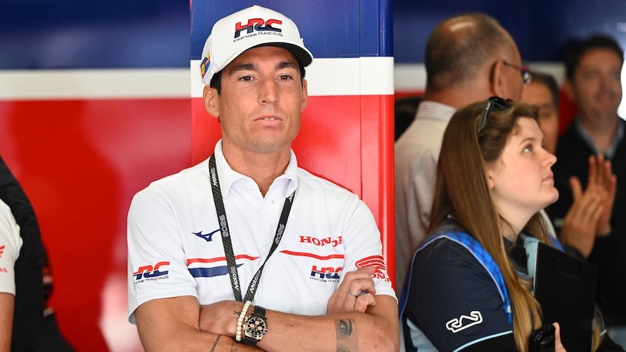 อเล็กซ์ เอสปาร์กาโร ฟันธง 3 นักบิดที่มีลุ้นแชมป์โลก MotoGP 2026 ในครึ่งหลังฤดูกาล