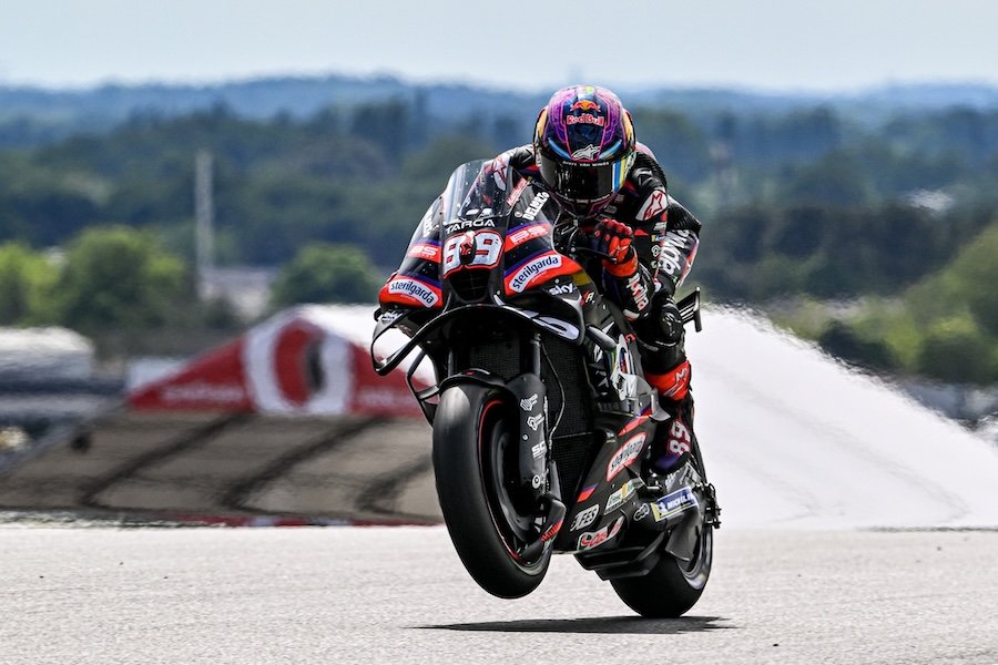 APRILIA ล็อกโพเดียม! ฆอร์เก มาร์ติน คว้าดับเบิลวินศึก French Grand Prix 2026