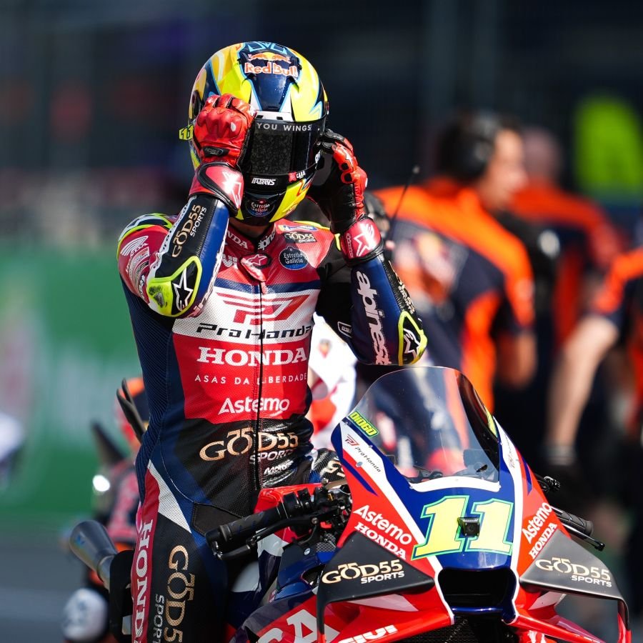 ดิโอโก้ โมเรร่า เผยเบื้องหลังยืมถุงมือ มาร์ก มาร์เกซ ประเดิมสนามแรกที่บุรีรัมย์