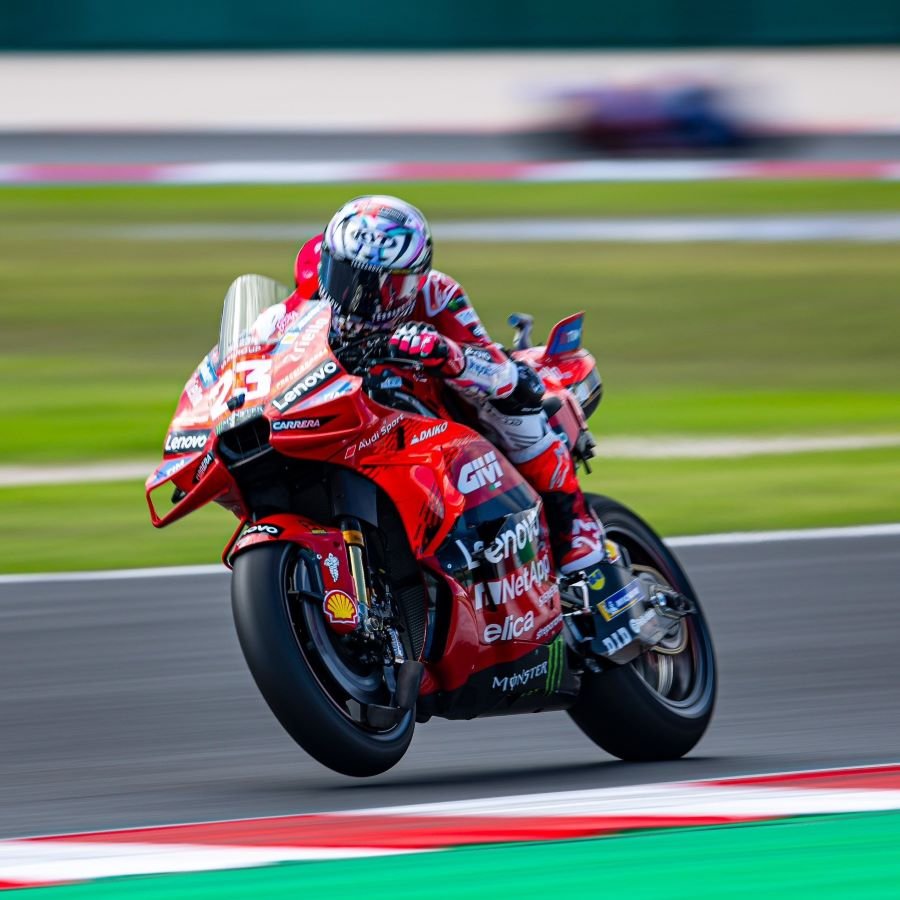 เป็กโก้ล้ม! อิเนีย บาสเตียนินี คว้าชัย Emilia Romagna Grand Prix 2024 เป็กโก้ล้ม! อิเนีย บาสเตียนินี คว้าชัย Emilia Romagna Grand Prix 2024