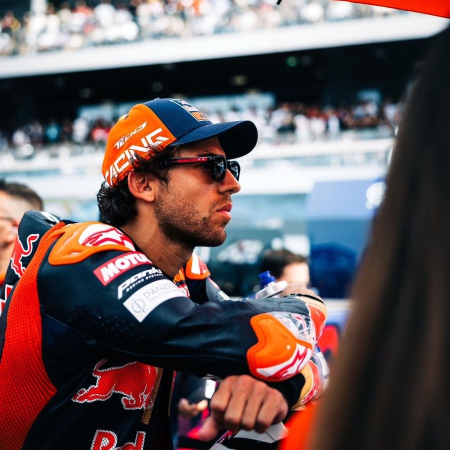 เปิดเบื้องหลังฤดูกาลที่เลวร้ายที่สุดของ อิเนีย บาสเตียนินี กับ KTM