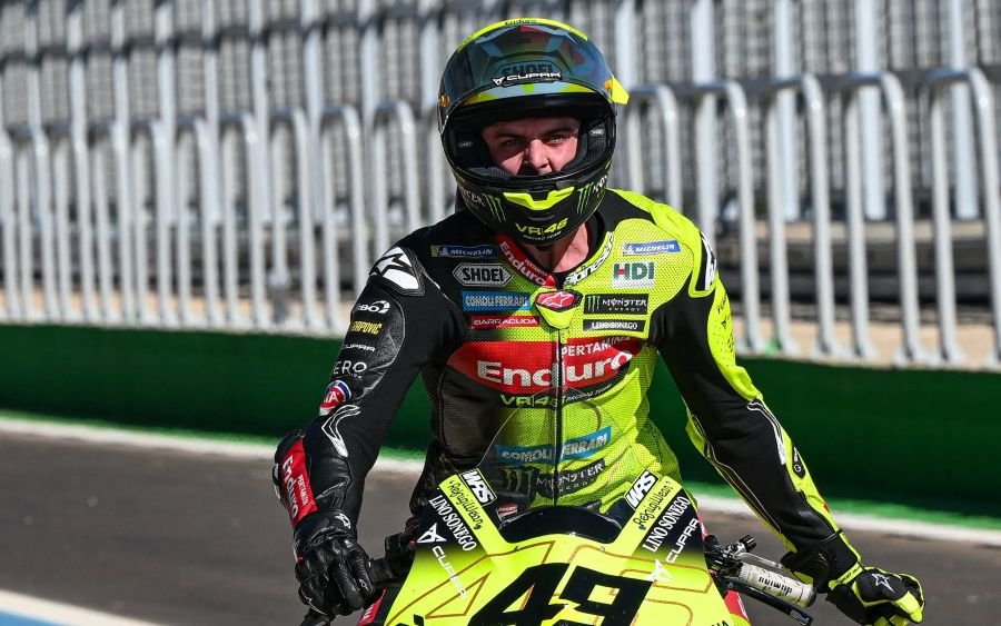 ฟาบิโอ ดิ จิอันนันโตนิโอ ฝืนเจ็บคว้าโพเดียม Brazilian Grand Prix 2026