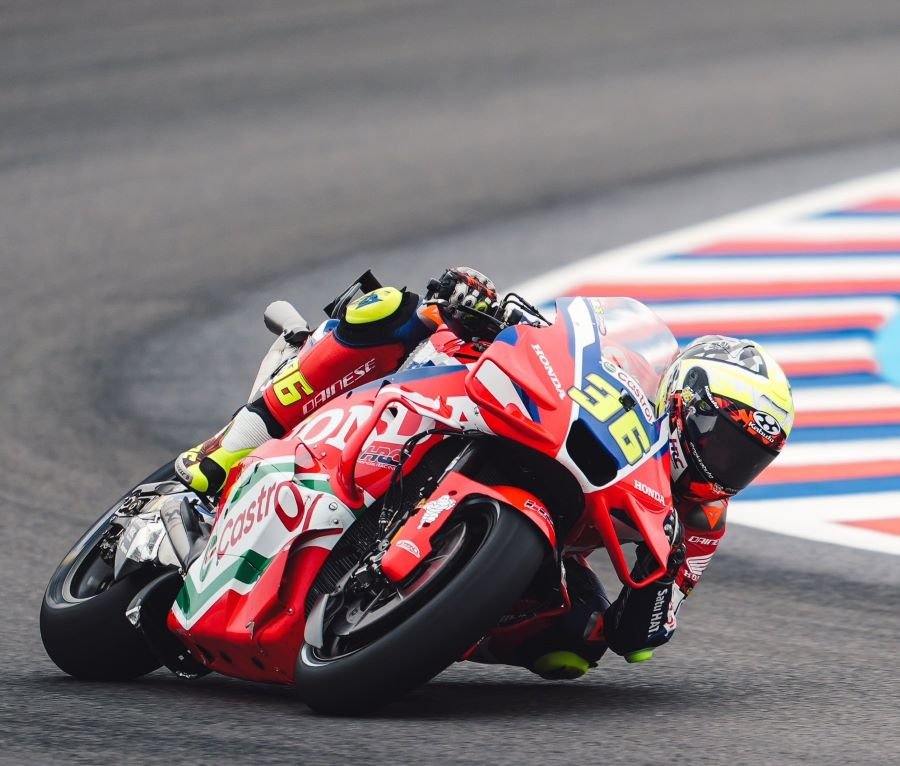 ฆวน เมียร์ ผิดหวังท็อปสปีด HONDA แม้จบท็อป 10 Argentina GP ฆวน เมียร์ ผิดหวังท็อปสปีด HONDA แม้จบท็อป 10 Argentina GP