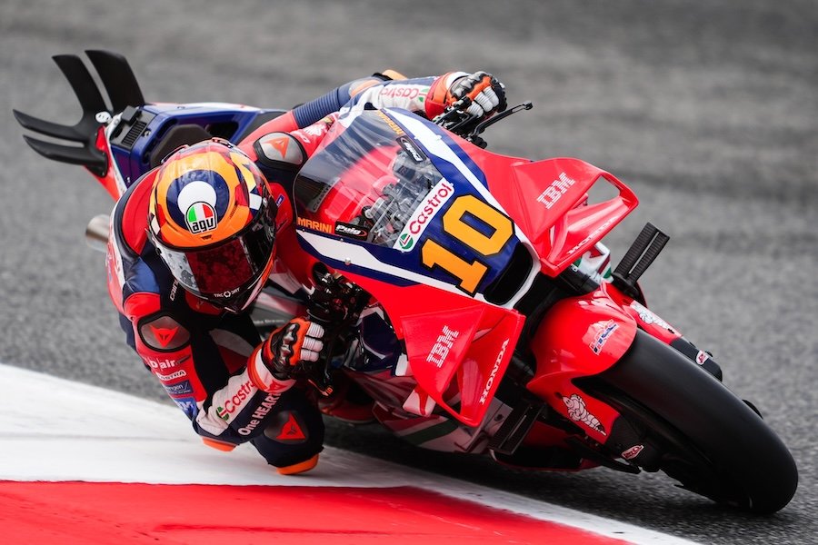 ลูก้า มารินี เรียกร้อง HONDA อัพเกรดตัวแข่ง แม้จ่ออำลาทีมหลังจบ MotoGP 2026