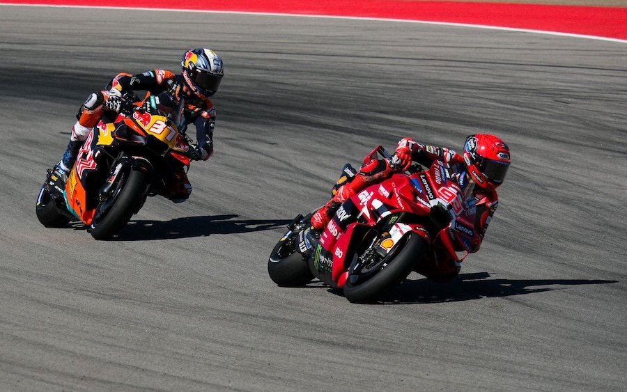 หัวหน้าทีมช่างเตือน! มาร์ก มาร์เกซ เตรียมรับมือ เปโดร อคอสต้า ในศึก MotoGP 2027