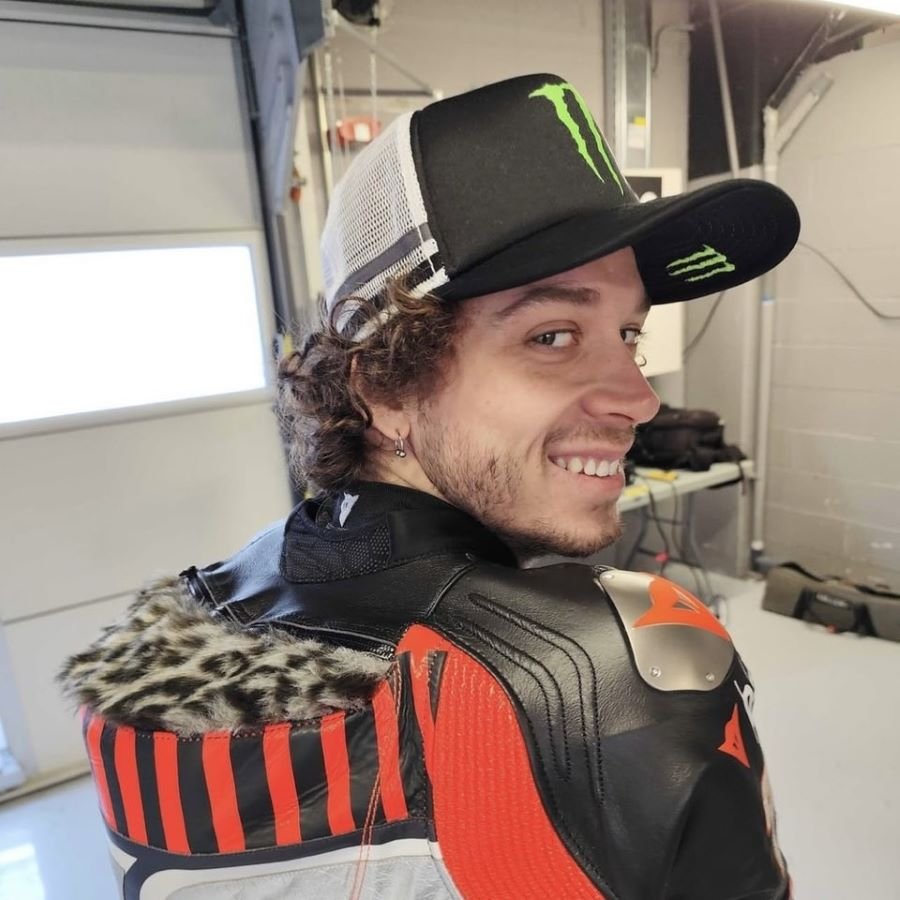 มาร์โก เบซเซคกี พร้อมเรียนรู้จาก  ฆอร์เก มาร์ติน ใน MotoGP 2025 มาร์โก เบซเซคกี พร้อมเรียนรู้จาก  ฆอร์เก มาร์ติน ใน MotoGP 2025