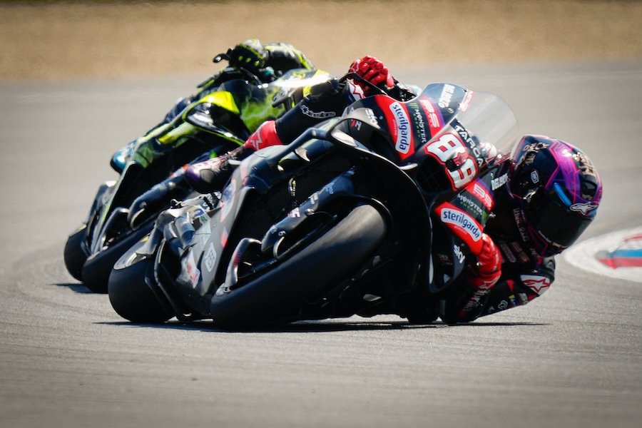APRILIA กวาดฟรอนท์โรว์  ฆอร์เก มาร์ติน คว้าโพล Dutch Grand Prix 2026