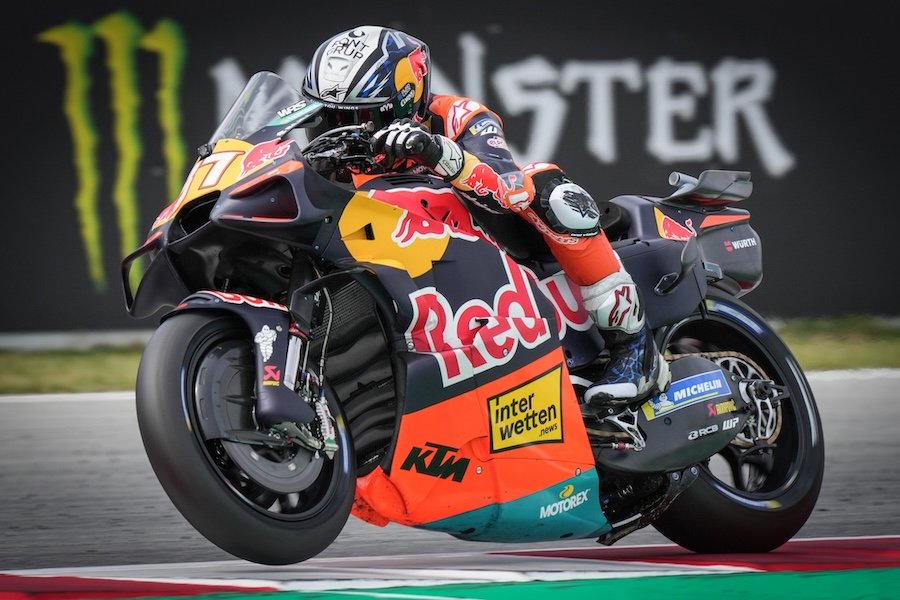  เปโดร อคอสต้า นักบิดเจ้าถิ่นคว้าโพล Catalan Grand Prix 2026