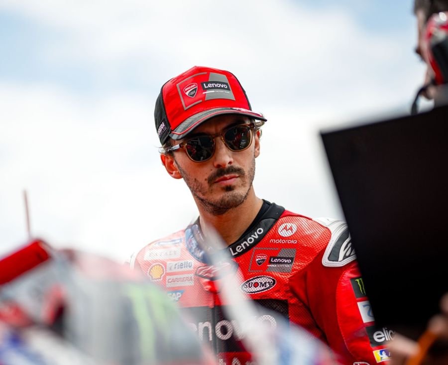 เป็กโก้ ยันไม่คิดลา DUCATI หวังอยู่ค่ายนี้ตลอดอาชีพนักแข่ง! เป็กโก้ ยันไม่คิดลา DUCATI หวังอยู่ค่ายนี้ตลอดอาชีพนักแข่ง!