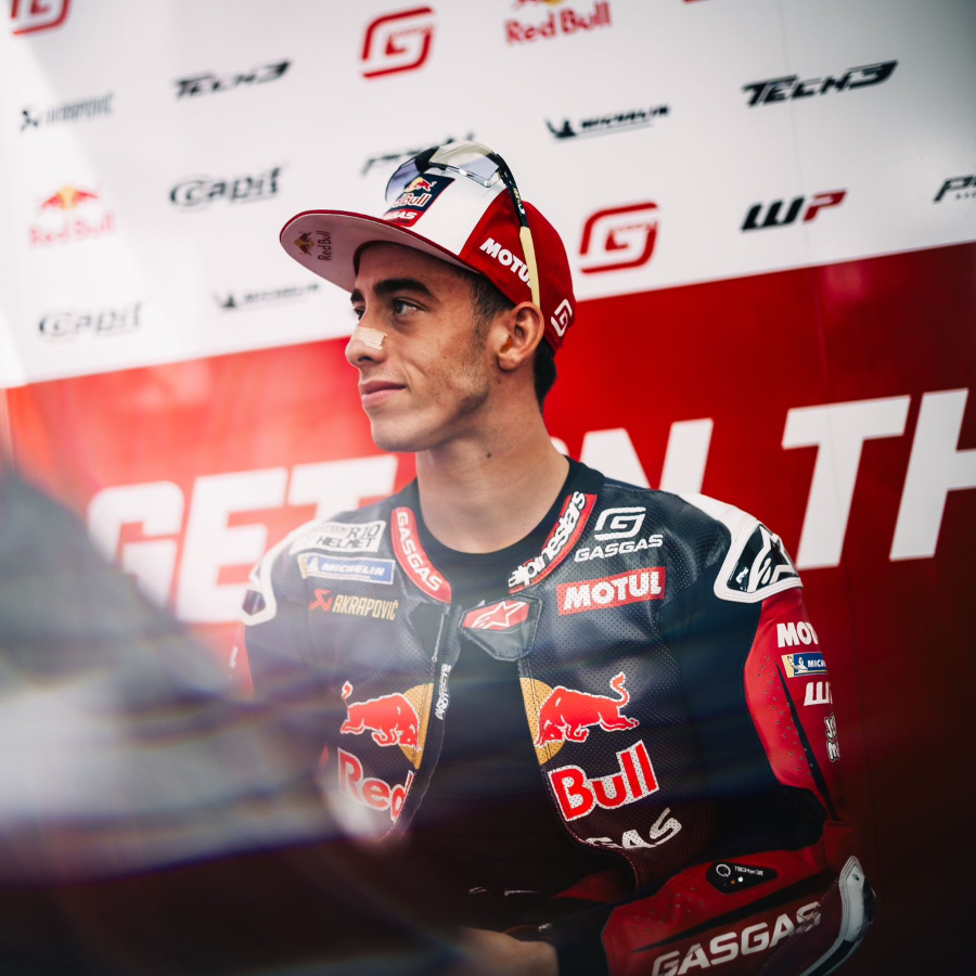 นักแข่งคนอื่นๆของ KTM ไม่สามารถทำในสิ่งที่ เปโดร อคอสต้า ทำได้ นักแข่งคนอื่นๆของ KTM ไม่สามารถทำในสิ่งที่ เปโดร อคอสต้า ทำได้