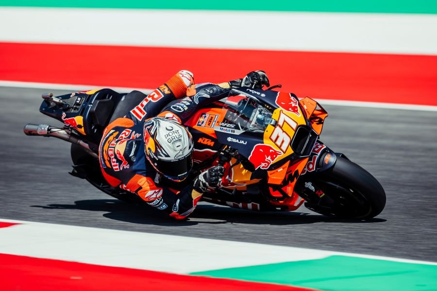 เปโดร อคอสต้า ชี้ตัวแข่ง Ducati และ Aprilia เสถียรกว่า KTM 