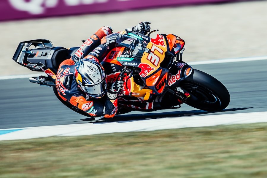 เปโดร อคอสต้า รับต้องมีปาฏิหาริย์ หากหวังคว้าชัย British Grand Prix 2026