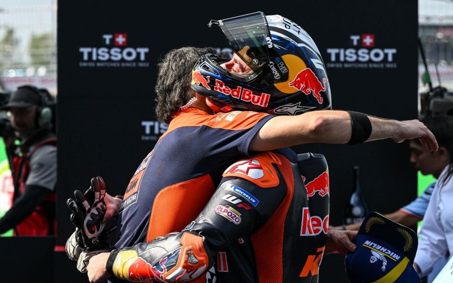 เปโดร อคอสต้า เผยเบื้องหลังคำชี้แนะจากหัวหน้าทีมช่าง ก่อนก้าวขึ้นเป็นผู้นำใน MotoGP 2026