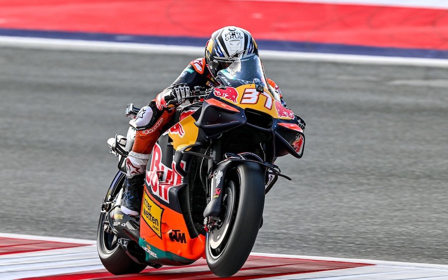 เปโดร อคอสต้า รับ KTM ยังเร็วไม่พอให้ลุ้นแชมป์โลก MotoGP 2026