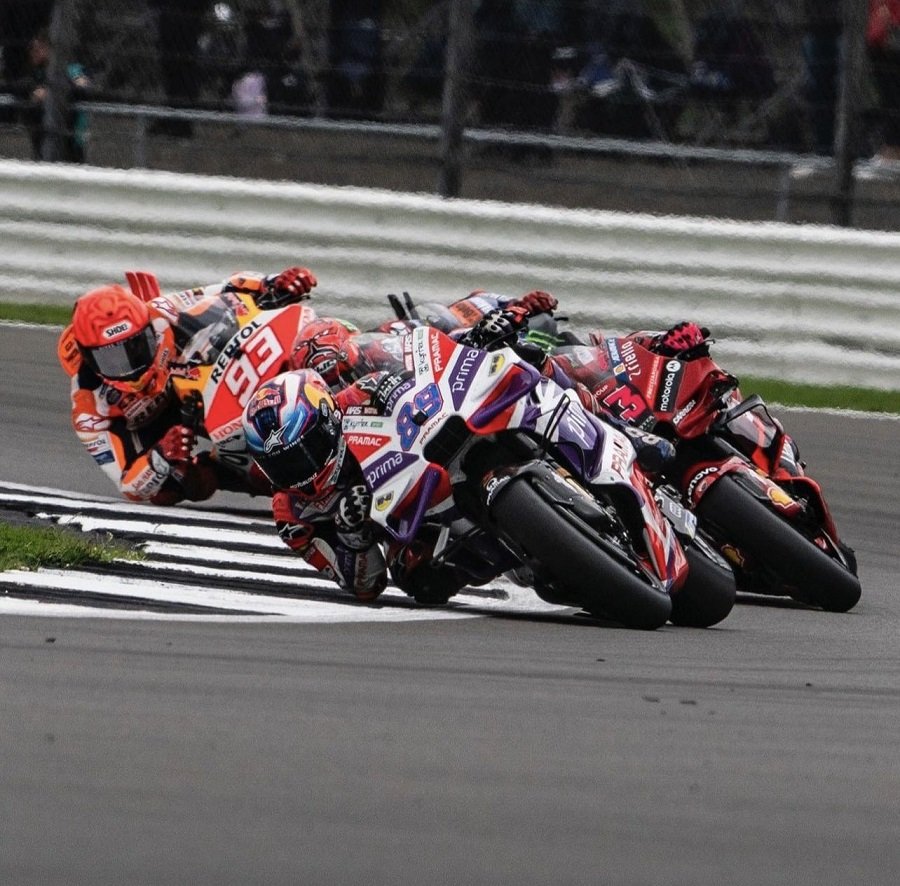 MotoGP 2024 สงครามชิงที่นั่งทีม DUCATI แฟคทอรี! MotoGP 2024 สงครามชิงที่นั่งทีม DUCATI แฟคทอรี!