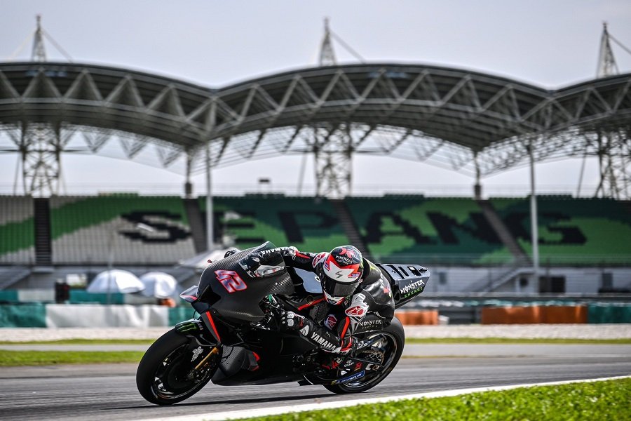 เครื่องยนต์ 'YAMAHA' ทำให้ อเล็กซ์ รินส์ นึกถึง 'SUZUKI' เครื่องยนต์ 'YAMAHA' ทำให้ อเล็กซ์ รินส์ นึกถึง 'SUZUKI'