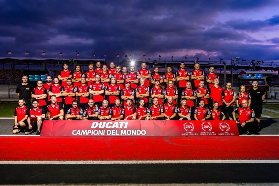 มิเกล โอลิเวรา ฟันธง! DUCATI จะยังคงเป็นตัวเต็งเหมือนเดิมแม้เปลี่ยนกฎครั้งใหญ่ใน MotoGP 2027