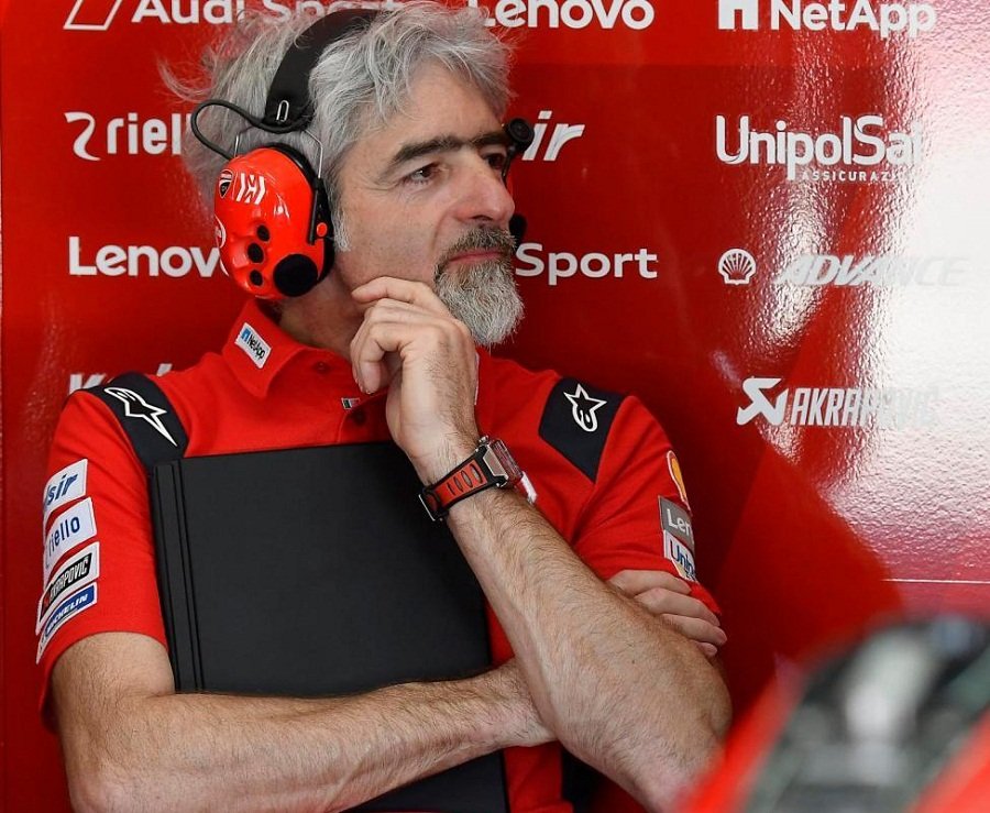 ระหว่าง 'บันญาญา' 'มาร์ติน' และ 'บาสเตียนินี' ใครทำผลงานเซอร์ไพรส์ 'จีจี้ ดัลลิลญา' ที่สุด? ดูคำตอบเลย! ระหว่าง 'บันญาญา' 'มาร์ติน' และ 'บาสเตียนินี' ใครทำผลงานเซอร์ไพรส์ 'จีจี้ ดัลลิลญา' ที่สุด? ดูคำตอบเลย!