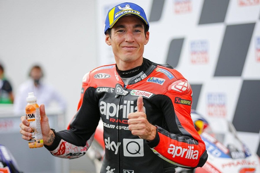 เอสปาร์กาโร : อาพริเลียดีแล้วแต่ต้องปรับอีกนิดเพื่อโพเดียมใน MotoGP เอสปาร์กาโร : อาพริเลียดีแล้วแต่ต้องปรับอีกนิดเพื่อโพเดียมใน MotoGP