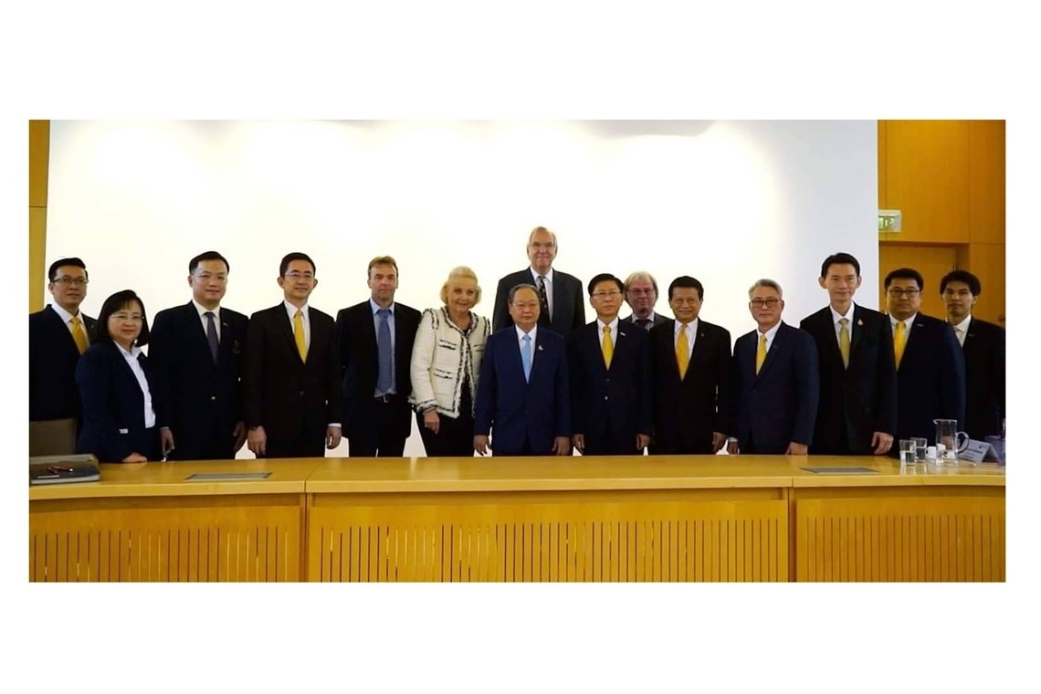 กฟผ. จับมือ Stadtwerke Rosenheim ปั้นโรงไฟฟ้าชุมชน กฟผ. จับมือ Stadtwerke Rosenheim ปั้นโรงไฟฟ้าชุมชน