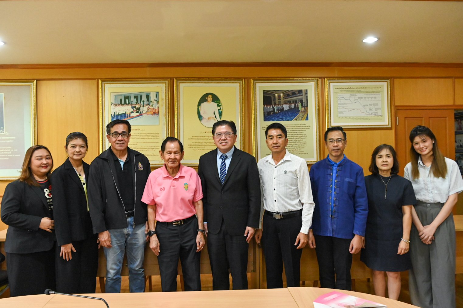 การประชุมการจัดทำหนังสือ "อนุสรณ์ครบรอบ 70 ปีแห่งการกำจัดโรคเรื้อนสำเร็จสมดังพระราชปณิธาน (ปี 2498 - 2568)" และวาระเรื่องอื่นๆ