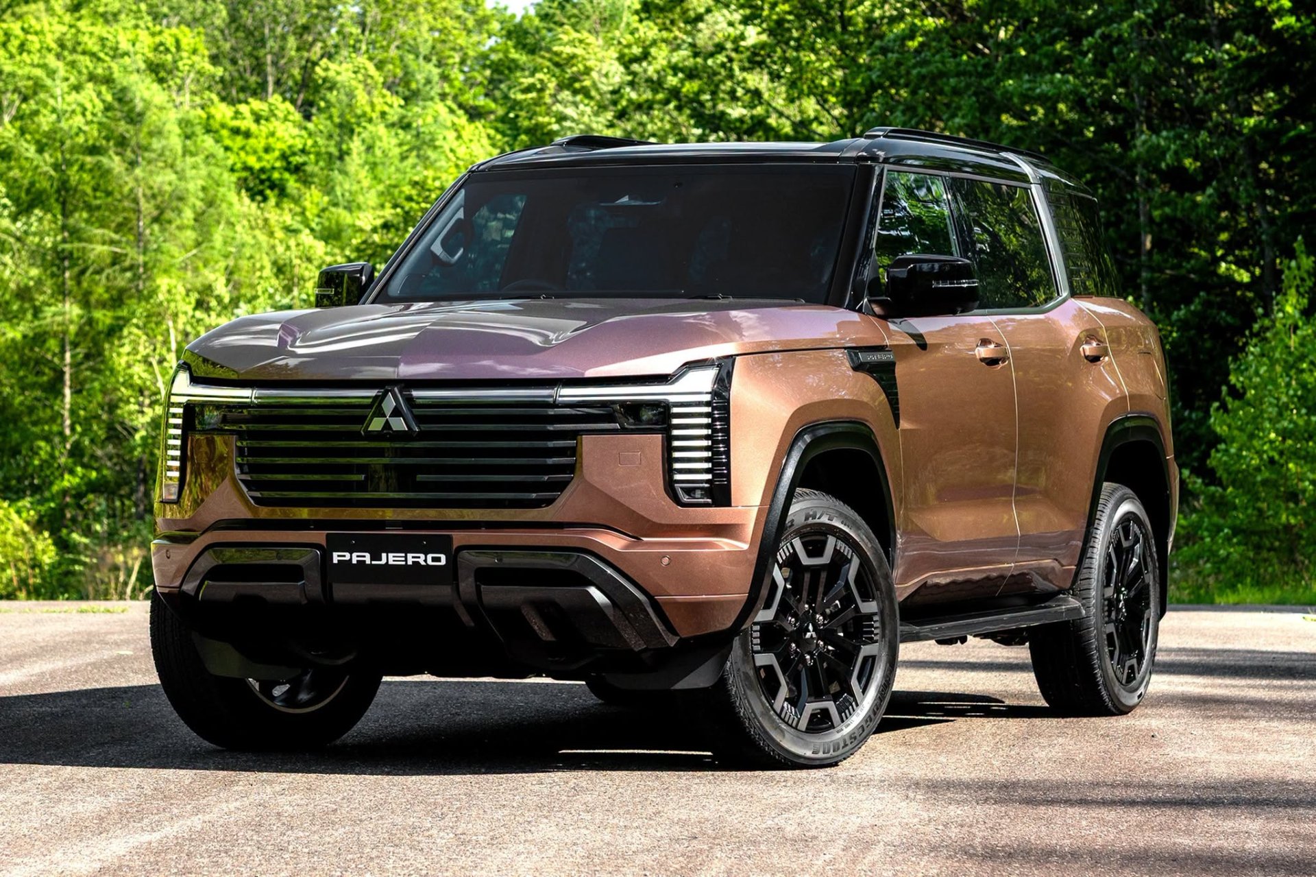 Mitsubishi PAJERO History