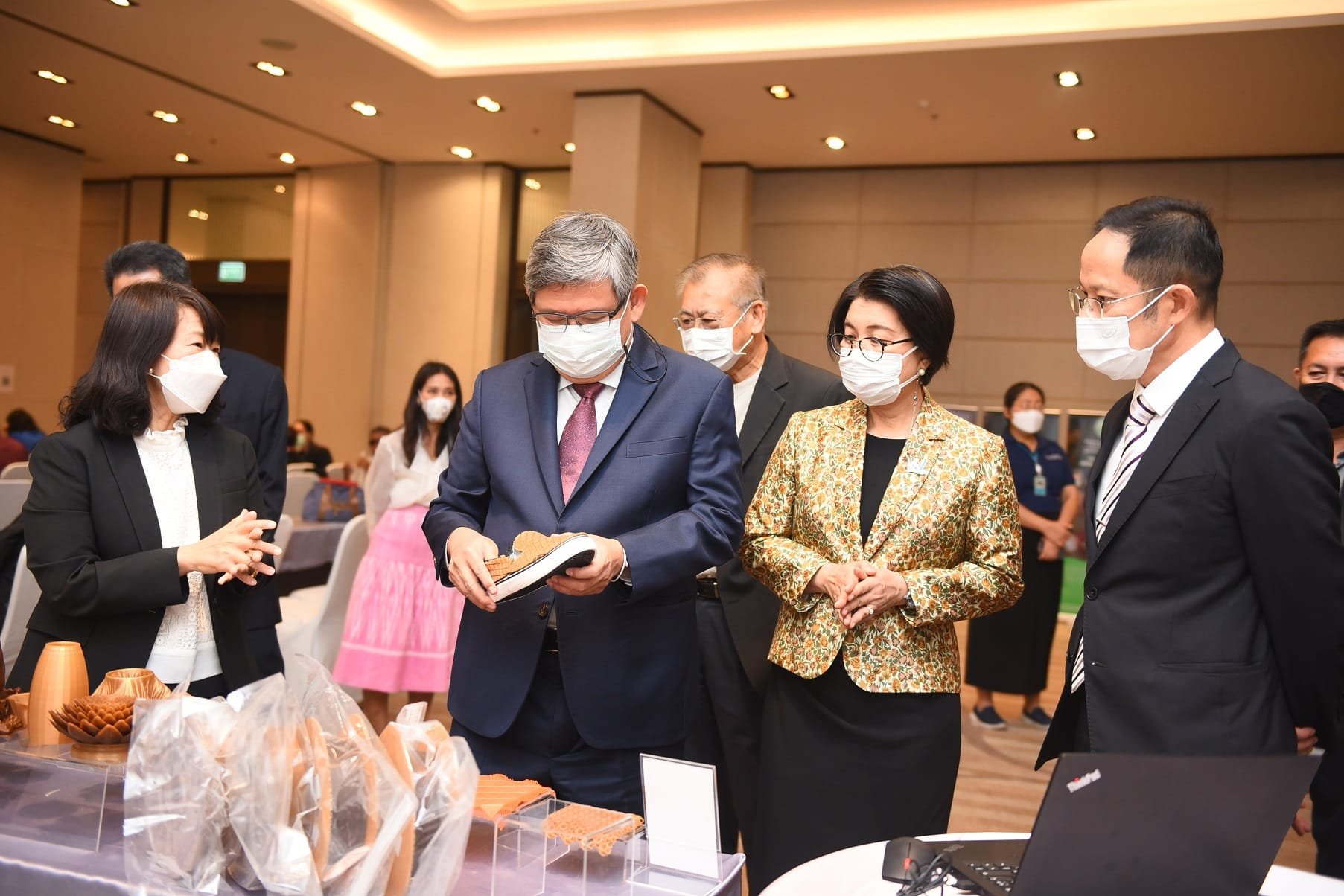 สำนักงานสถิติฯ - สวทช. ชี้! สัญญาณบวกการพัฒนาประเทศด้วยโมเดลเศรษฐกิจ BCG สำนักงานสถิติฯ - สวทช. ชี้! สัญญาณบวกการพัฒนาประเทศด้วยโมเดลเศรษฐกิจ BCG