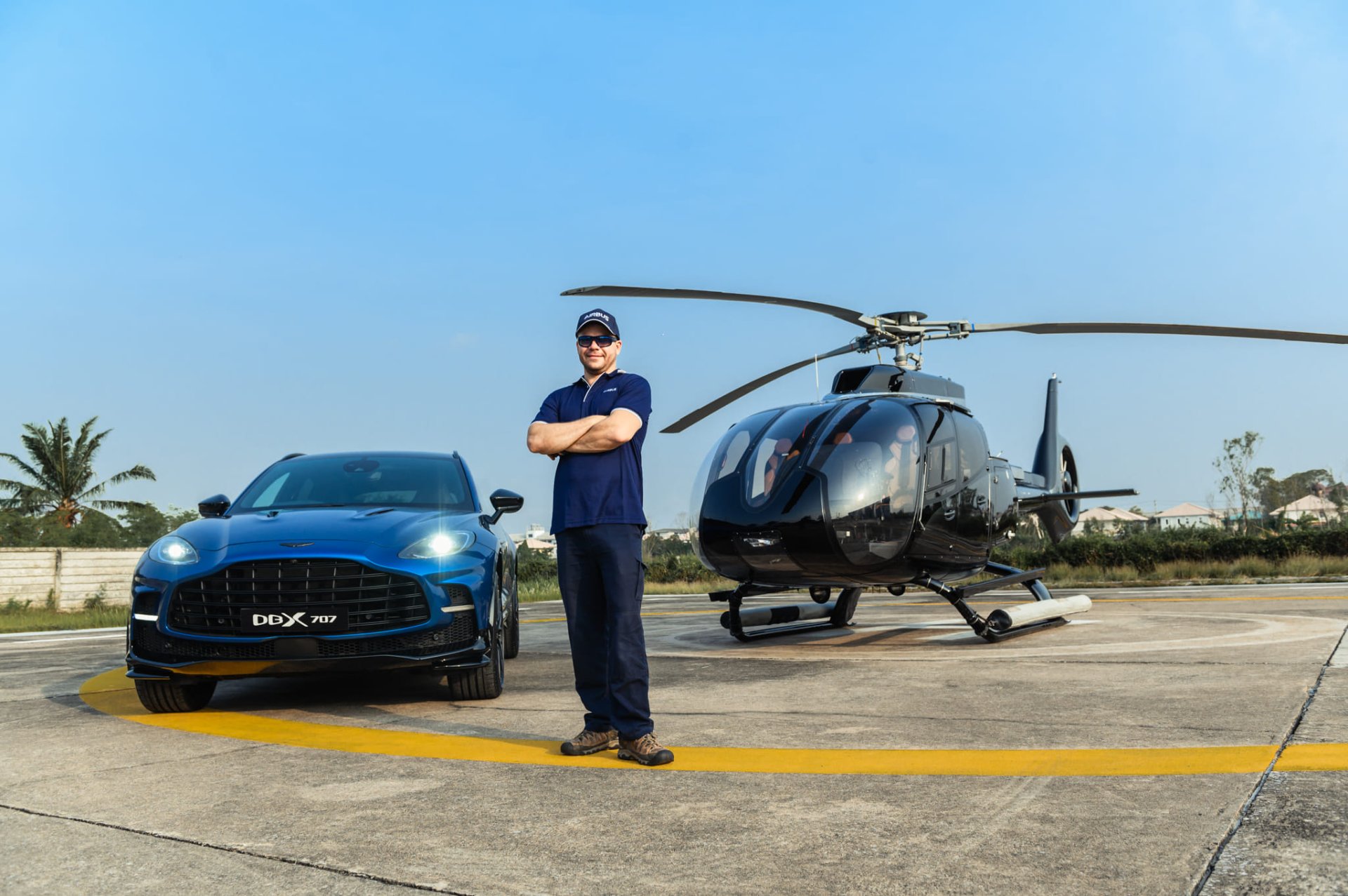 "แอสตัน มาร์ติน แบงคอก" ต้อนรับเฮลิคอปเตอร์หรู ‘ACH130 Aston Martin Edition’ ครั้งแรกในเมืองไทย "แอสตัน มาร์ติน แบงคอก" ต้อนรับเฮลิคอปเตอร์หรู ‘ACH130 Aston Martin Edition’ ครั้งแรกในเมืองไทย