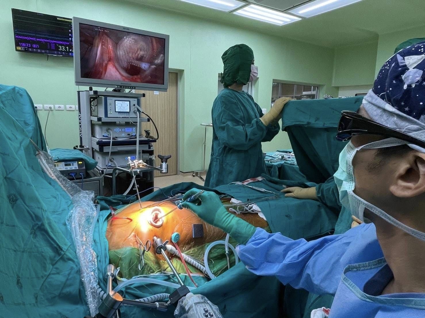 รู้จัก “เทคนิคผ่าตัดหัวใจแผลเล็ก”  ทางเลือกใหม่เพื่อคุณภาพชีวิตคนไข้ที่ดีกว่า รู้จัก “เทคนิคผ่าตัดหัวใจแผลเล็ก”  ทางเลือกใหม่เพื่อคุณภาพชีวิตคนไข้ที่ดีกว่า