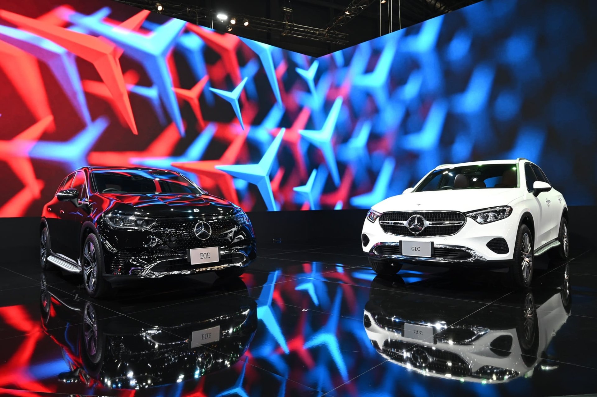 "เมอร์เซเดส-เบนซ์" ดีไซน์บูธ “FUTURE FOR ALL” ส่ง 4 ยนตรกรรมรุ่นล่าสุด จัดแสดงในงาน Motor Expo 2023 "เมอร์เซเดส-เบนซ์" ดีไซน์บูธ “FUTURE FOR ALL” ส่ง 4 ยนตรกรรมรุ่นล่าสุด จัดแสดงในงาน Motor Expo 2023