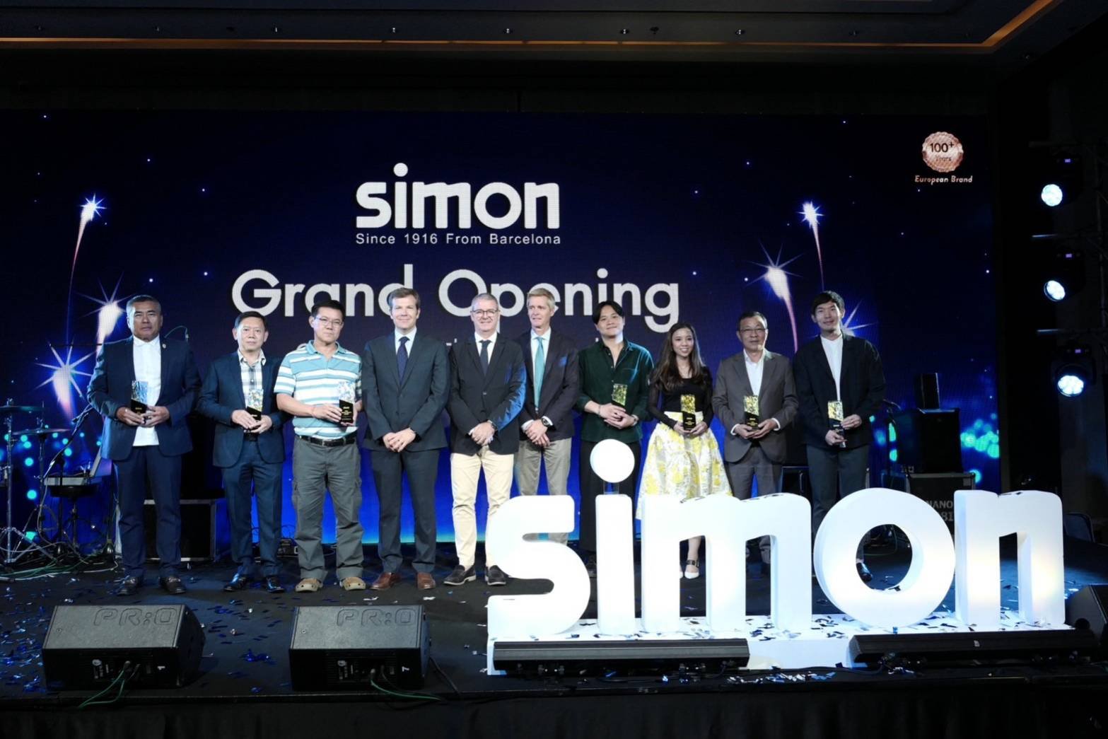 "ซีม่อน โฮลดิ้ง" พร้อมรุกตลาดลูกค้า "ที่อยู่อาศัย-กิจการขนาดใหญ่" ในไทย เปิดตัวแทนจำหน่ายอย่างเป็นทางการ "ซีม่อน โฮลดิ้ง" พร้อมรุกตลาดลูกค้า "ที่อยู่อาศัย-กิจการขนาดใหญ่" ในไทย เปิดตัวแทนจำหน่ายอย่างเป็นทางการ