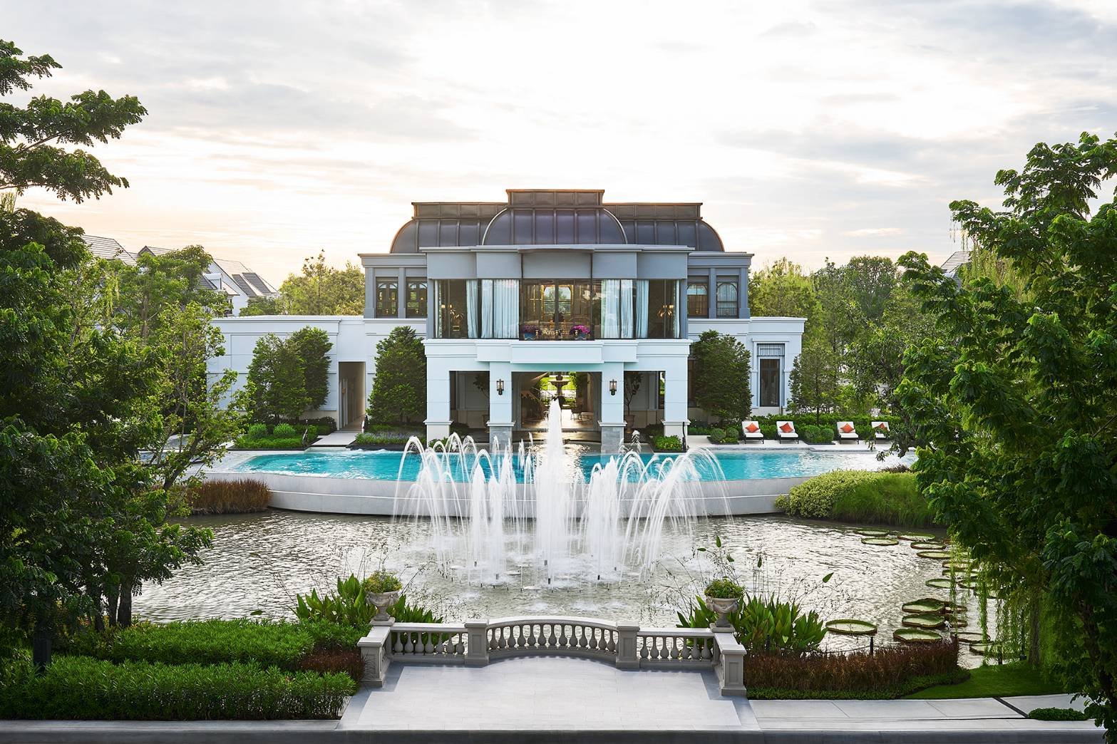 “แสนสิริ” ตอกย้ำเบอร์หนึ่งผู้นำลักซ์ชัวรี่ เปิดตัวบ้านแต่งใหม่ล่าสุด NARASIRI PHAHOL-WATCHARAPOL “แสนสิริ” ตอกย้ำเบอร์หนึ่งผู้นำลักซ์ชัวรี่ เปิดตัวบ้านแต่งใหม่ล่าสุด NARASIRI PHAHOL-WATCHARAPOL