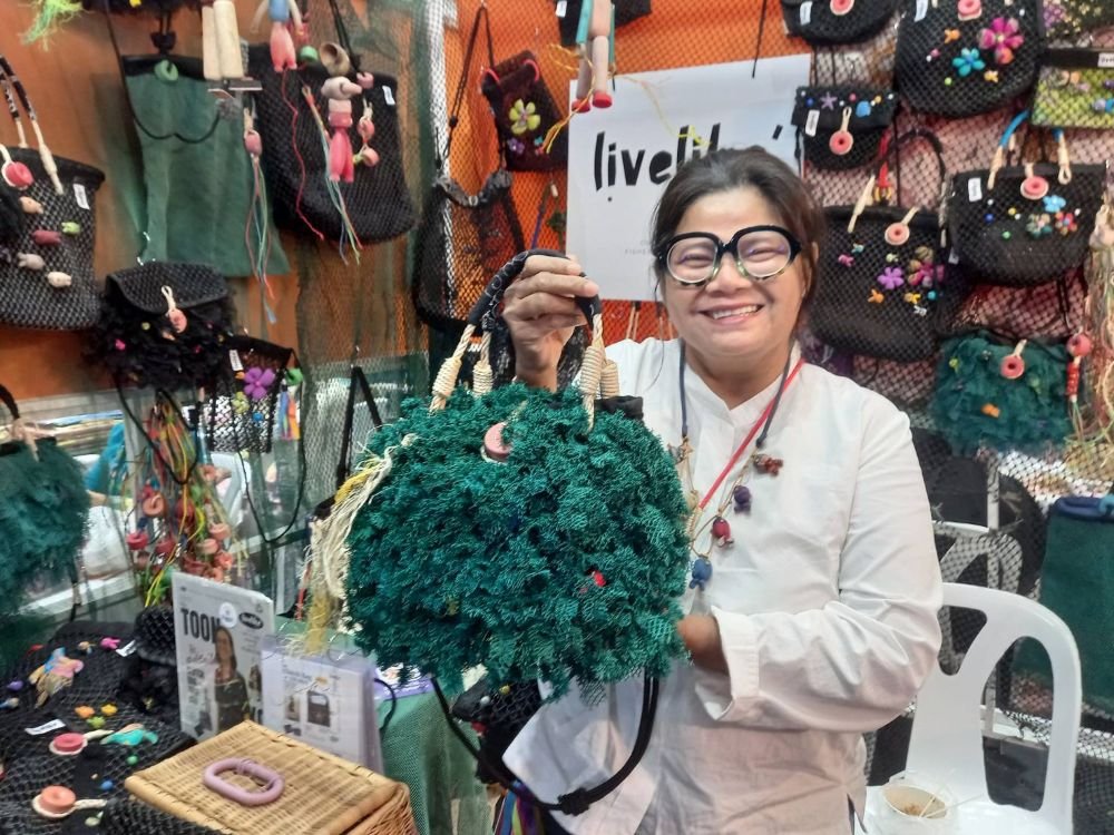 ชัญญาภัธต์ แก้วโสภา   ผู้ก่อตั้งแบรนด์ Live Like a Local