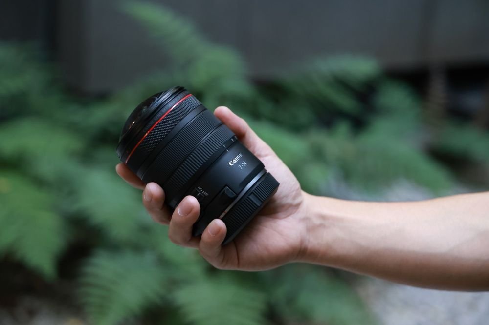 แคนนอน เปิดตัวเลนส์ระดับโปร 2 รุ่นต้อนรับศักราชใหม่ ส่ง RF14mm f/1.4L VCM และ  RF7-14mm f/2.8-3.5L Fisheye STM ปฏิวัติวงการเลนส์อัลตร้าไวด์ปลดล็อกมุมมองการถ่ายภาพให้แตกต่าง