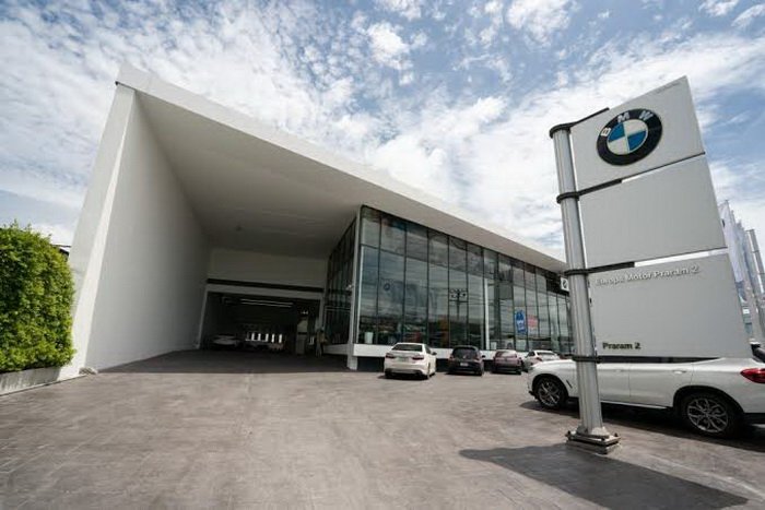 ทางบริษัทเข้าฝึกอบรมศูนย์รถยนต์ BMW ในประเทศไทย ด้วยนวัตกรรมเครื่องขัดสีรถ Shine Mate และน้ำยาขัดเคลือบสีรถ 3D USA ทางบริษัทเข้าฝึกอบรมศูนย์รถยนต์ BMW ในประเทศไทย ด้วยนวัตกรรมเครื่องขัดสีรถ Shine Mate และน้ำยาขัดเคลือบสีรถ 3D USA