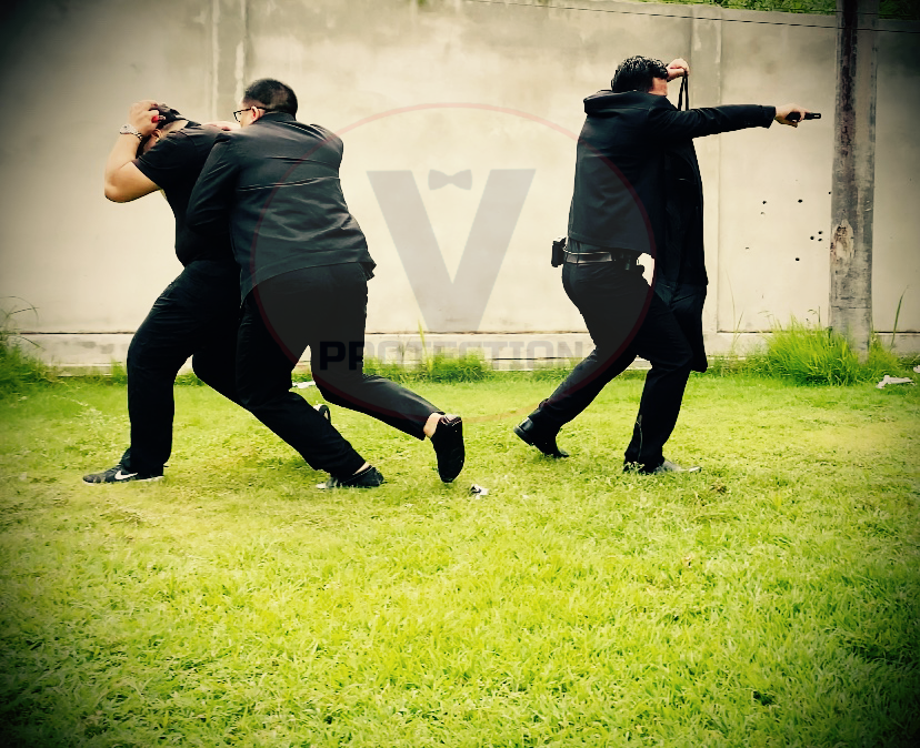 จ้างบอดี้การ์ด ขั้นตอนการจ้างบอดี้การ์ดมืออาชีพของ บริษัท รักษาความปลอดภัย วี โพรเทคชั่น (ไทยแลนด์) บอดี้การ์ดติดอาวุธ armed bodyguard