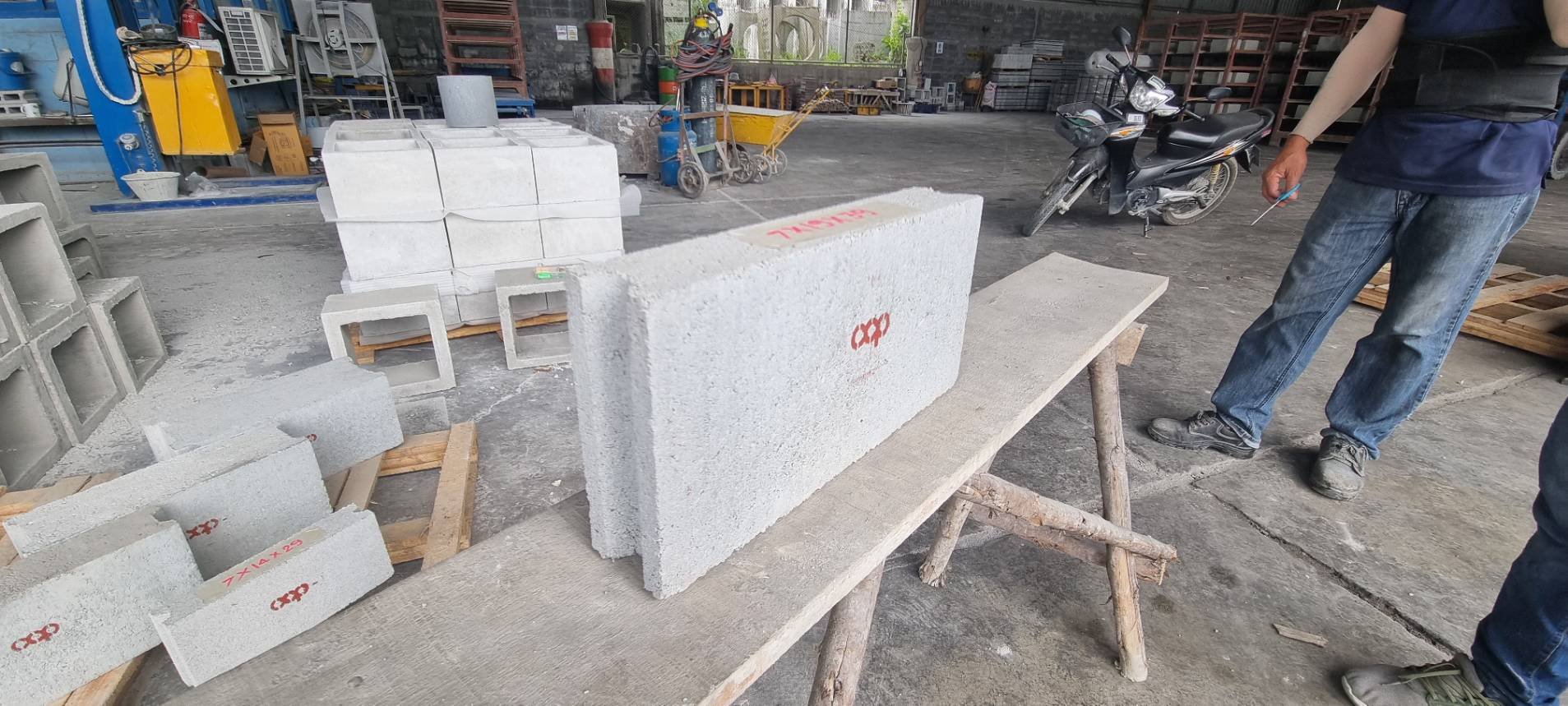 Engine Fireproof Block บล็อกทนไฟ FIREPROOF BLOCK