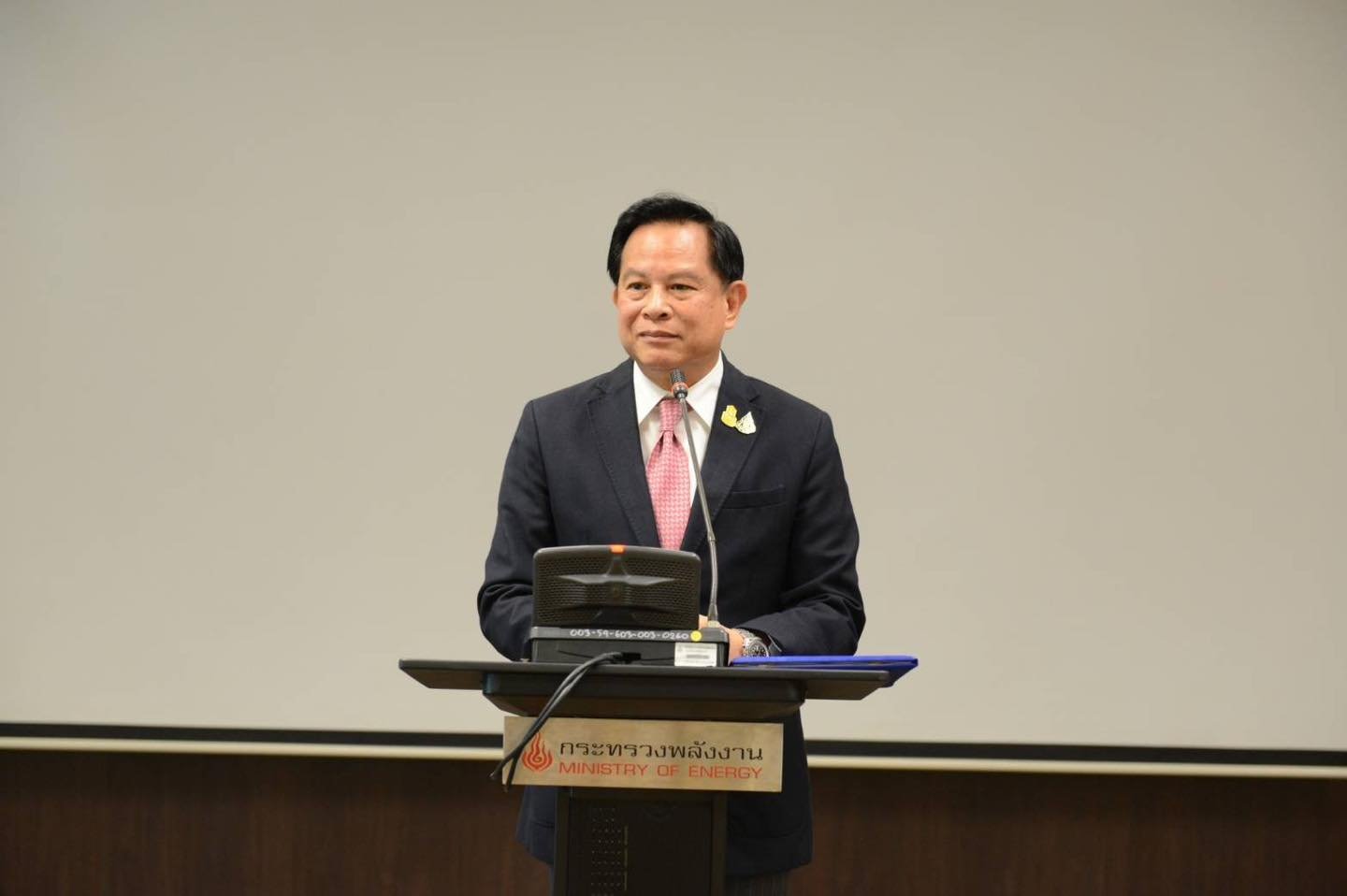 'พีระพันธุ์' ย้ำ ตั้งเป้าหมายให้ปี 2567 เป็นปีแห่งการเปลี่ยนแปลงด้านพลังงาน ตามแนวทาง “รื้อ ลด ปลด สร้าง”  'พีระพันธุ์' ย้ำ ตั้งเป้าหมายให้ปี 2567 เป็นปีแห่งการเปลี่ยนแปลงด้านพลังงาน ตามแนวทาง “รื้อ ลด ปลด สร้าง”