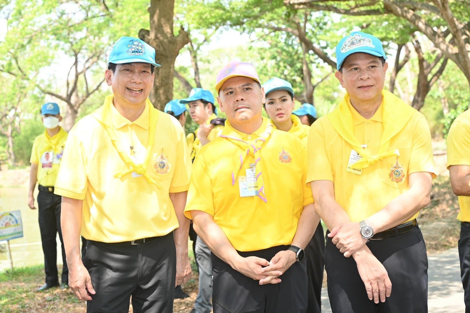 พีระพันธุ์ ร่วมคณะรัฐมนตรี นำโดย นายเศรษฐา ทวีสิน นายกรัฐมนตรี เข้าเยี่ยมชมและศึกษาดูงานหลักสูตรการฝึกปฏิบัติ และดูงานเศรษฐกิจพอเพียง ของศูนย์ฝึกโรงเรียนจิตอาสา 904 (บางเขน) พีระพันธุ์ ร่วมคณะรัฐมนตรี นำโดย นายเศรษฐา ทวีสิน นายกรัฐมนตรี เข้าเยี่ยมชมและศึกษาดูงานหลักสูตรการฝึกปฏิบัติ และดูงานเศรษฐกิจพอเพียง ของศูนย์ฝึกโรงเรียนจิตอาสา 904 (บางเขน)