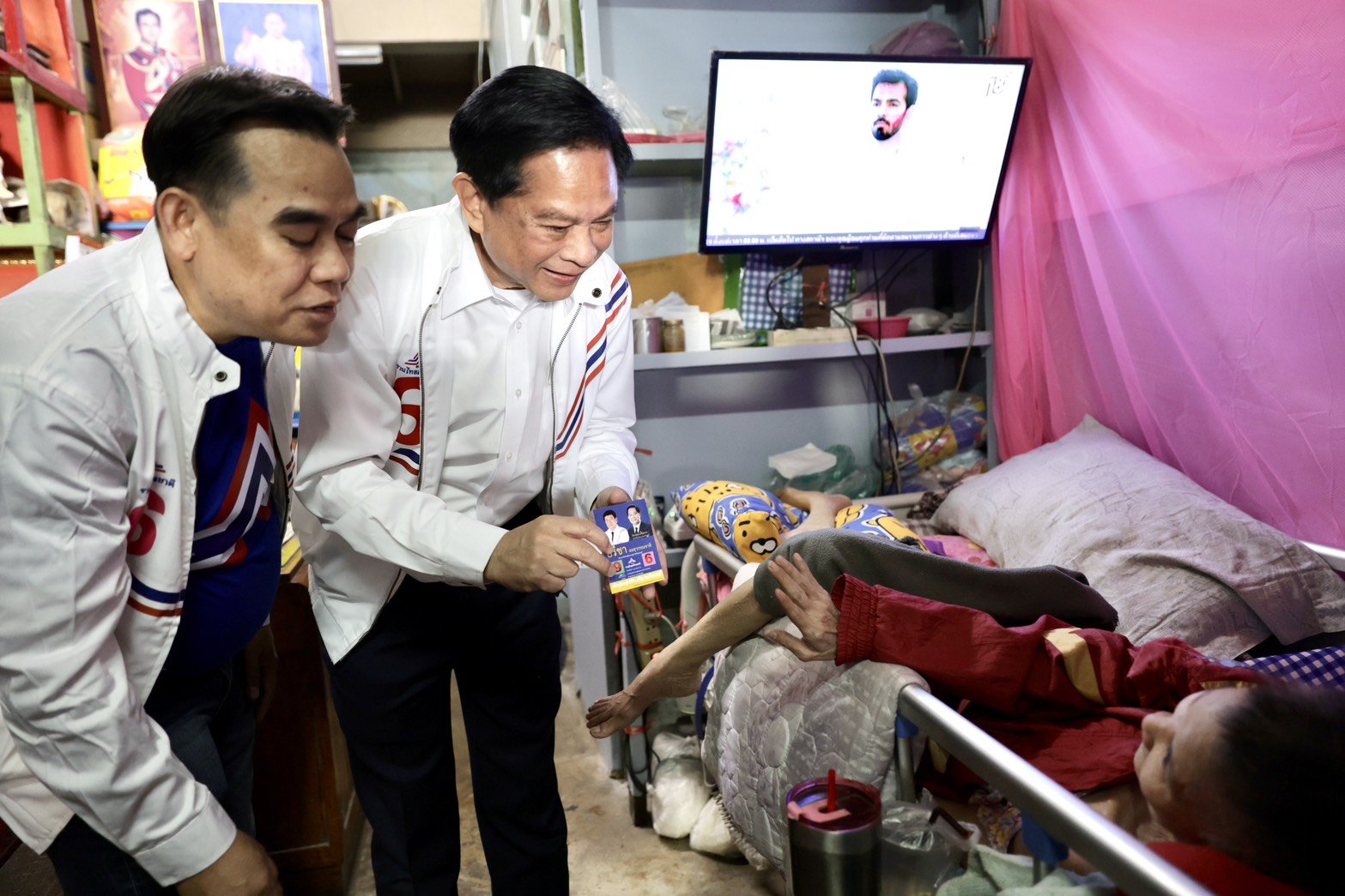 ชาวนนท์ฝากความหวัง "พีระพันธุ์" แก้โกง-ปราบยาเสพติด-คุมค่าไฟ หนุนคนจริง ทำงานเพื่อประชาชน