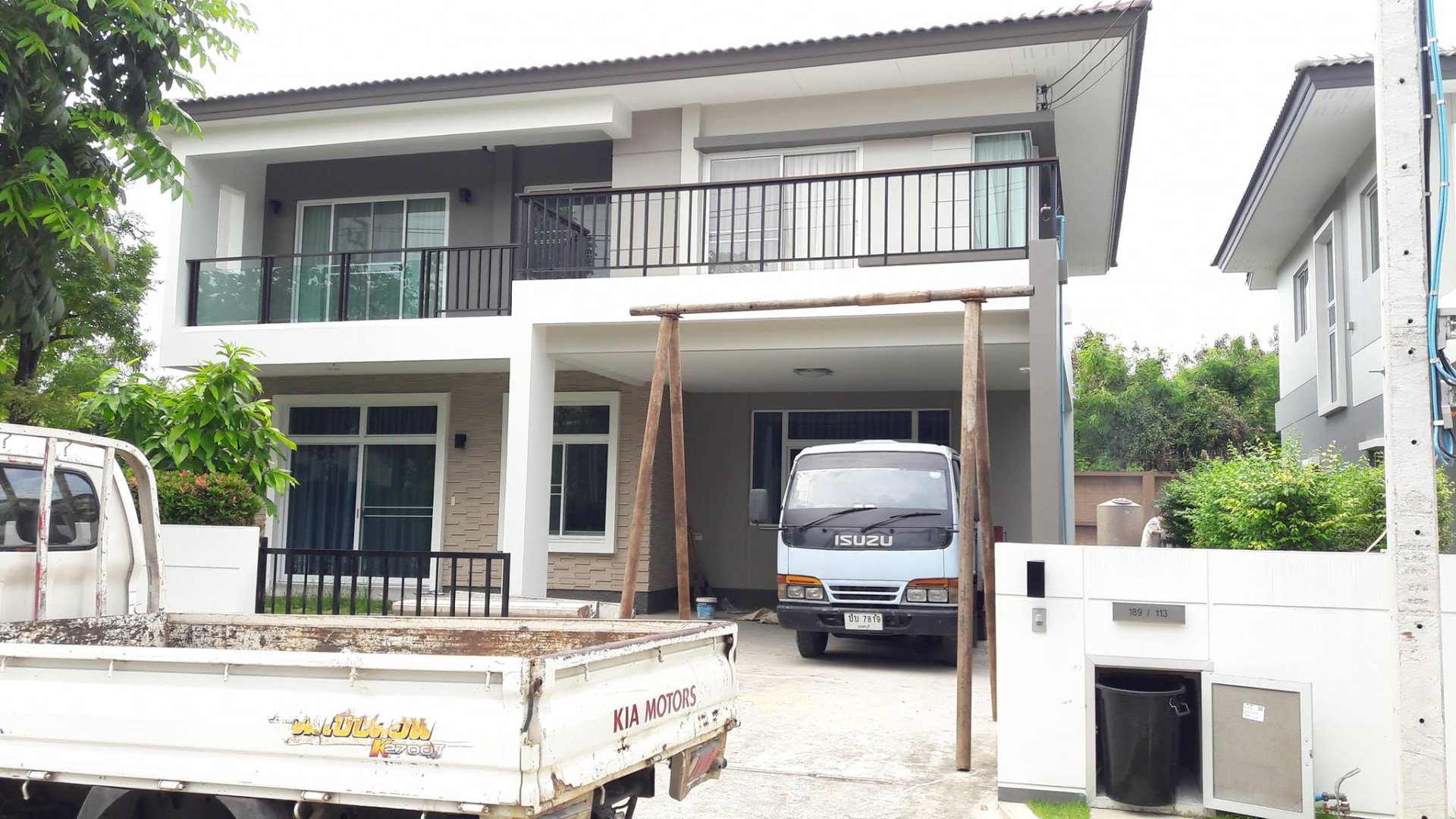 ตอกเสาเข็มสปันไมโครไพล์ (spun micropile ) ป้องกันบ้านทรุด  ไซต์งานจาก:หมู่บ้านคาซ่าเลเจนซ์ Casa Legend พระราม5-ราชพฤกษ์ ตอกเสาเข็มสปันไมโครไพล์ (spun micropile ) ป้องกันบ้านทรุด  ไซต์งานจาก:หมู่บ้านคาซ่าเลเจนซ์ Casa Legend พระราม5-ราชพฤกษ์