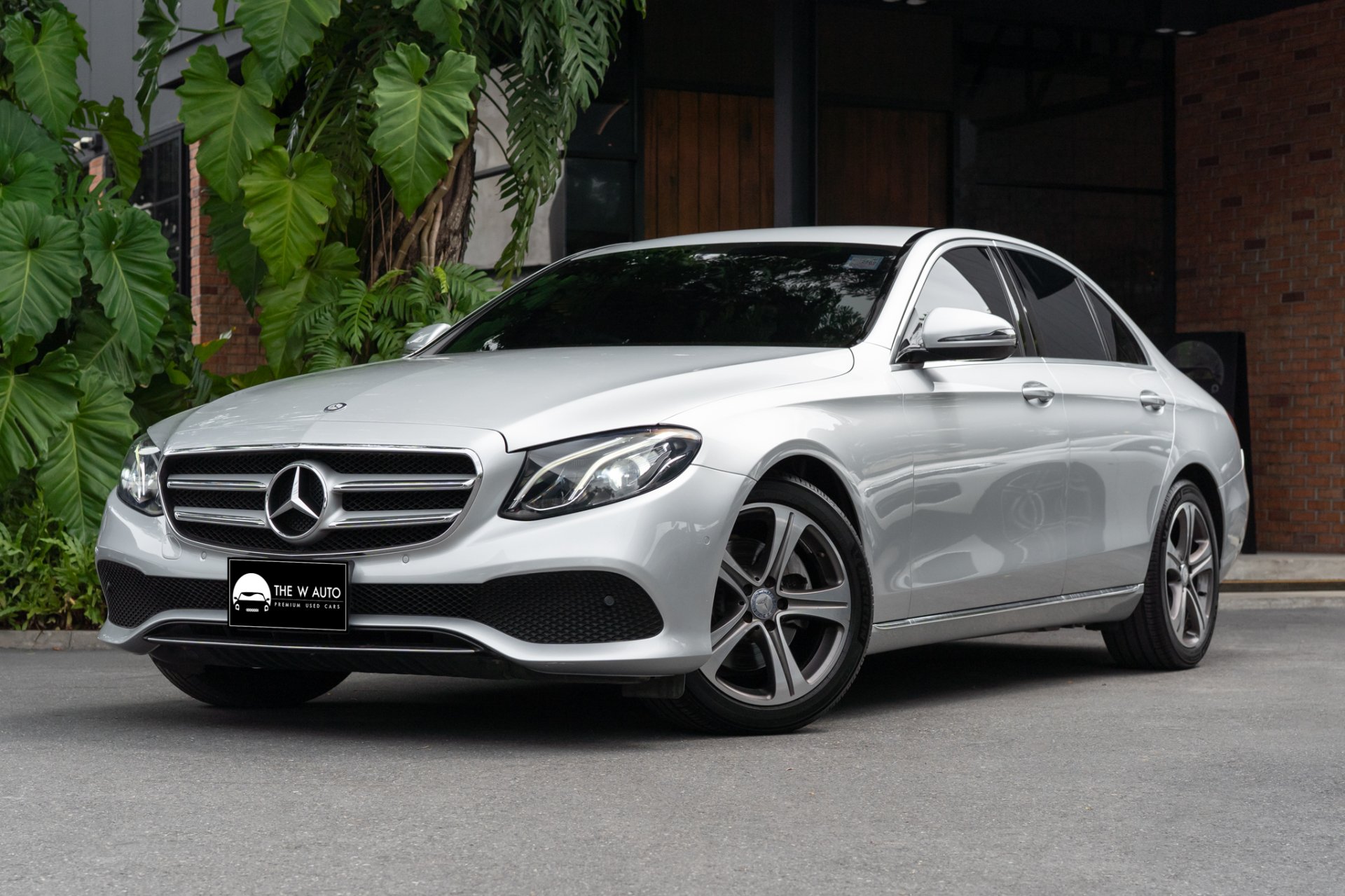 Mercedes-Benz E220d Avantgarde
