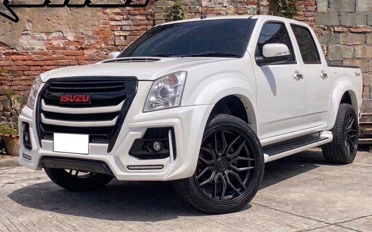 TAKAi FRONT BUMPER DMAX 2007-2011