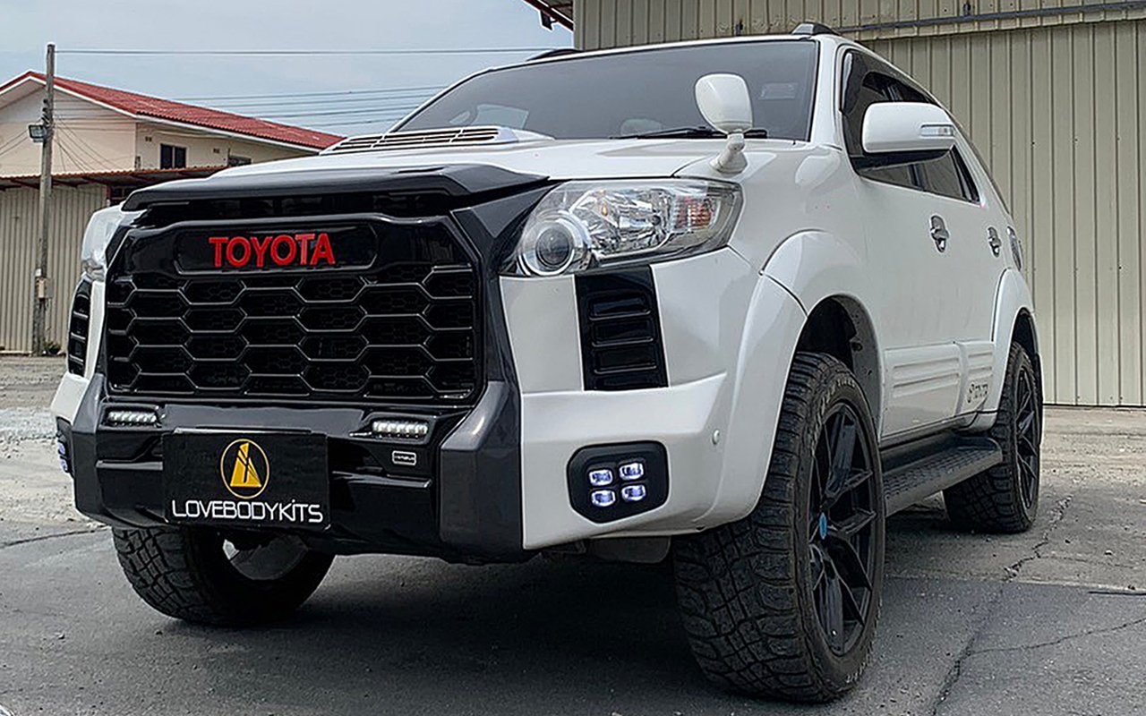 TUNDRA FRONT BUMPER FORTUNER 2012-2015